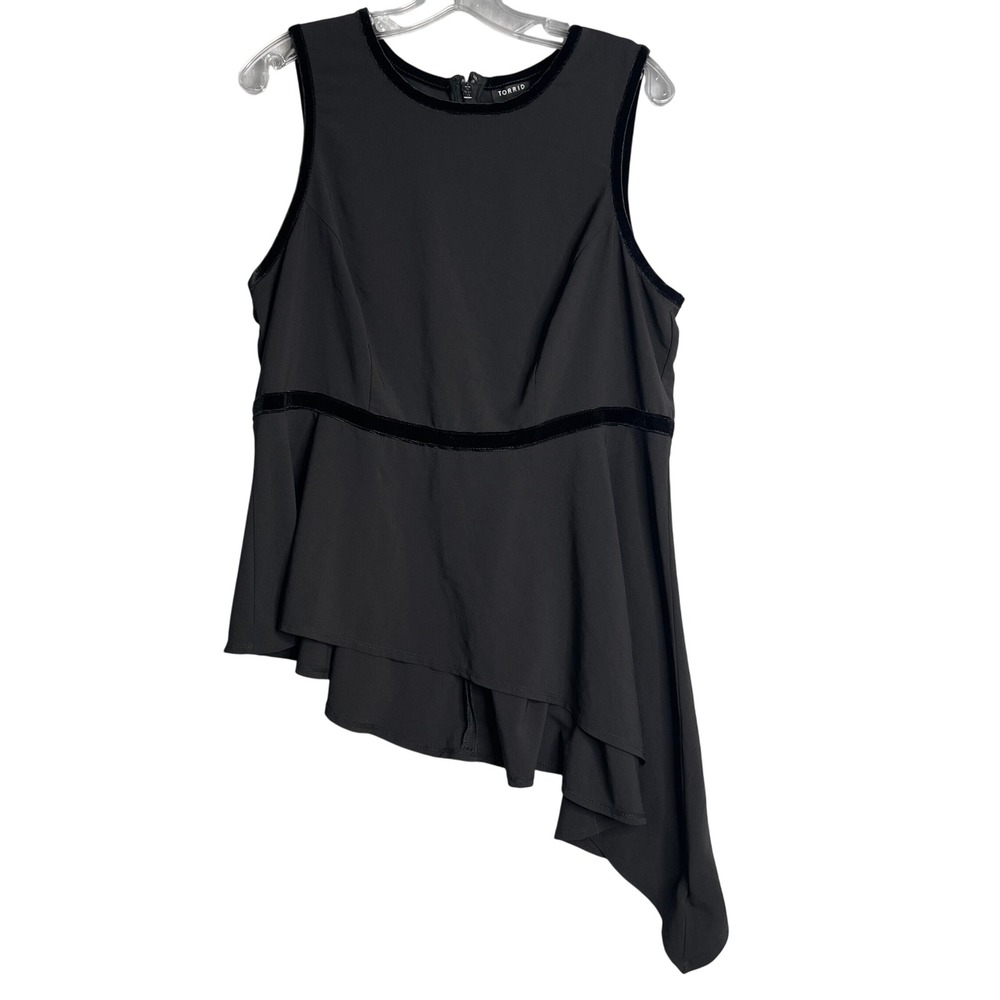 Torrid Black Crepe Velvet Trim Asymmetrical Peplum Top Womens Plus‎ Size 1X